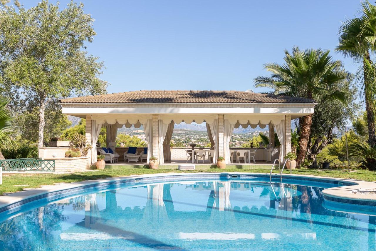 Villa Aldar El Albir Exterior foto